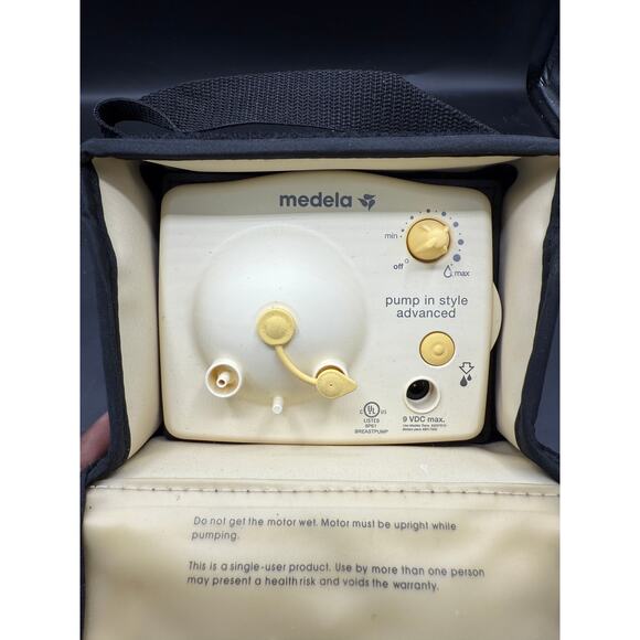 Medela Pump in Style Advanced Breast Pump Motor Unit & Carry Case NO CORD - Picture 2 of 4